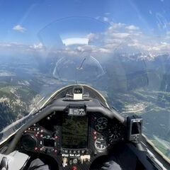 Flugwegposition um 15:09:17: Aufgenommen in der Nähe von Gemeinde Nötsch im Gailtal, Österreich in 2967 Meter